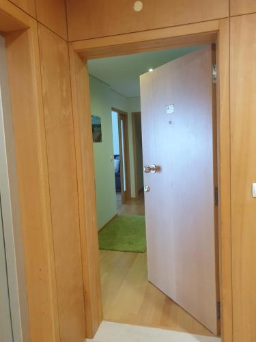 Aptº T2 Duplex - S. Pedro III - image 2
