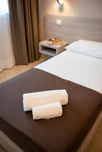 1 twin bed