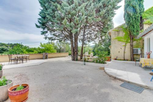 Ouchy Provence Dream Chalet 5-Star Single Room exterior