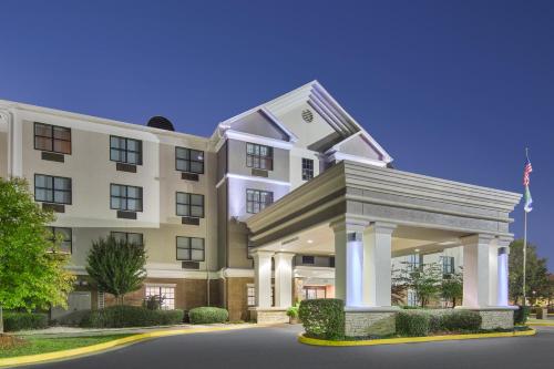 Holiday Inn Express Hotel & Suites Byron, an IHG Hotel