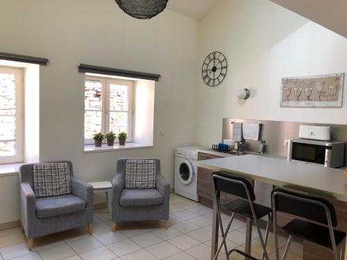 Apartment - Split Level