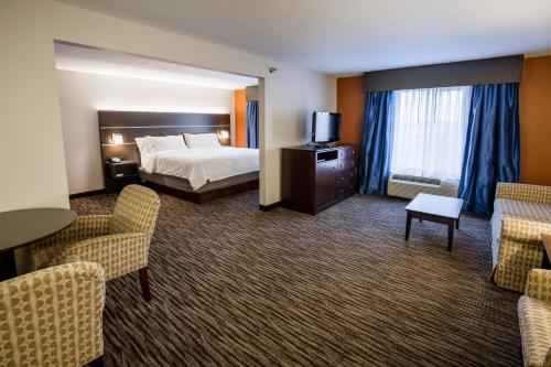 Holiday Inn Express Hotel & Suites Sioux Falls-Brandon, an IHG Hotel