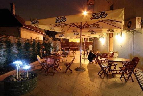 Hotel Amadeus - image 2