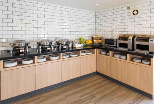 Holiday Inn Express Southampton West By IHG - image 2