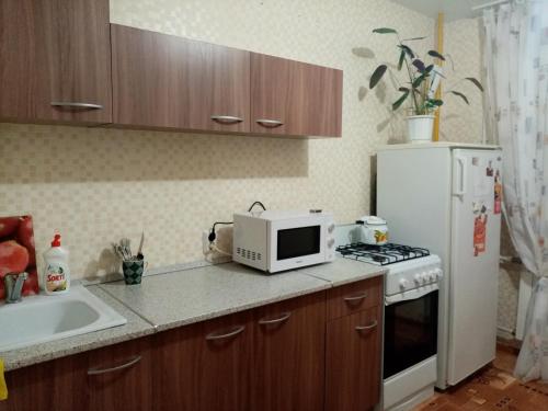 Apartment on Zhemchuzhnaya - image 4