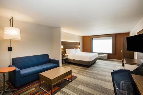 Holiday Inn Express Hotel & Suites Bellevue-Omaha Area