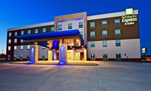 Holiday Inn Express & Suites - Perryville I-55, an IHG hotel - Hotel - Perryville