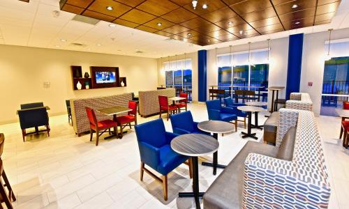 Holiday Inn Express & Suites - Perryville I-55, an IHG Hotel in Perryville, USA