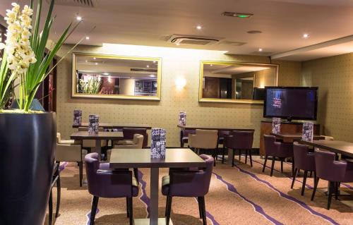 Crowne Plaza London Ealing