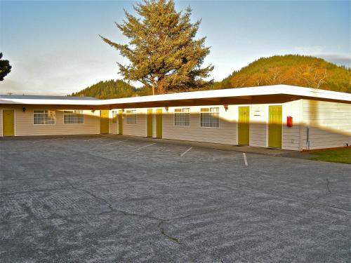 ทางเข้า, Azalea Lodge in โกลด์บีช (ออรากอน)