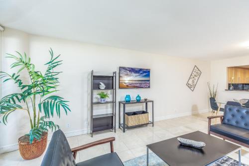 Ocean View Condo With Gorgeous Miami Sunset in Miami, USA