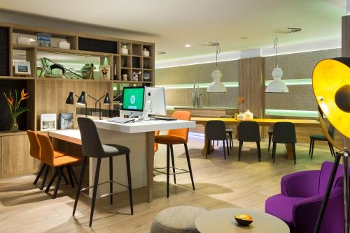 Holiday Inn Munich City Centre an IHG Hotel - image 2