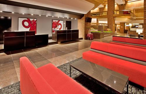 ล็อบบี้, Gatineau-Ottawa in กาติโน (QC)