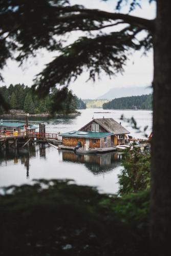 The Shoreline Tofino Room Type - Garden Suite 5 - Pet Friendly 