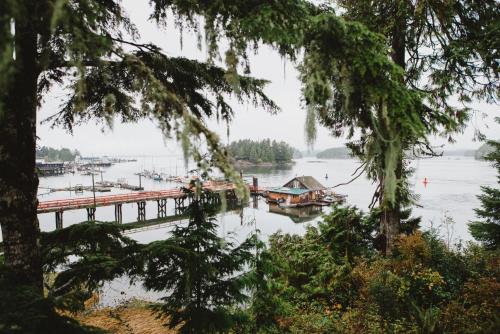 The Shoreline Tofino