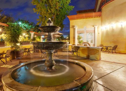 Létesítmények, Holiday Inn Rancho Cordova - Northeast Sacramento By IHG in Rancho Cordova (California)