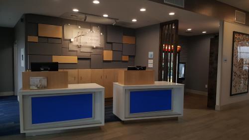 Holiday Inn Express & Suites West Memphis, an IHG Hotel