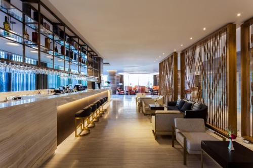 246883760 Crowne Plaza Vientiane by IHG