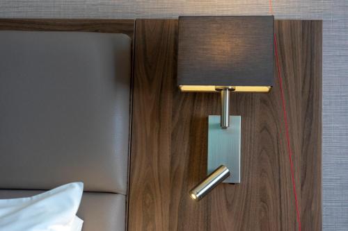 Holiday Inn Nottingham an IHG Hotel - image 14