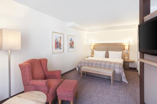 Holiday Inn Nürnberg City Centre By IHG - image 2