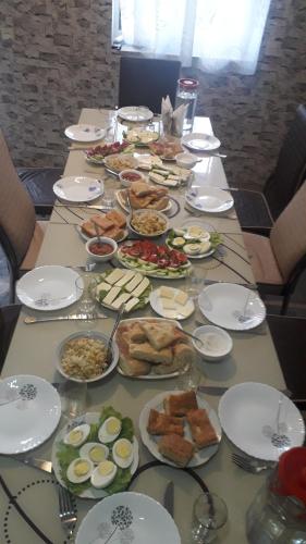 Old Tower Guesthouse - kafe ushguli in Ushguli