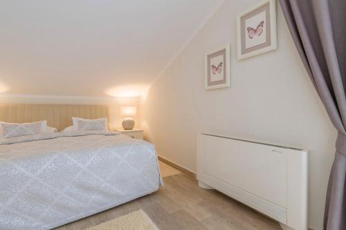 Luxury Apartments Villa Mande - main image