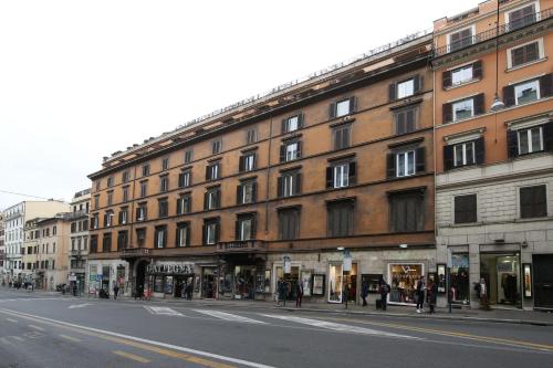 La Maisonnette Tritone Trevi Apartment Rome, Рим (фото 7)