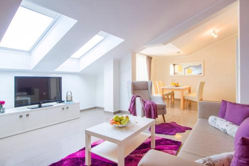 Luxury Apartments Villa Mande - image 7