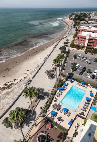 Crowne Plaza Hotel Ventura Beach, an IHG Hotel