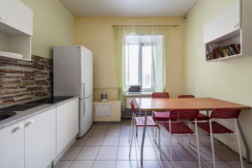 Gayaz Iskhaki - image 2