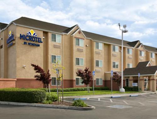 Microtel Inn & Suites Lodi