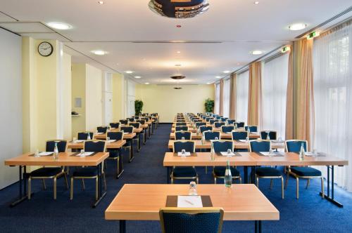 Holiday Inn München Süd an IHG Hotel - image 12