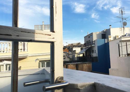 Live in Athens, PSYRRI Central Apartments, Athens (photo 6)