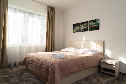 FOREST M,Constanta in Valu lui Traian