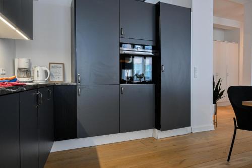 Executive Central Apartments - image 6
