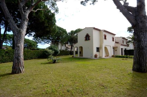 Kert, RACO DEL GOLF 12 in Pals