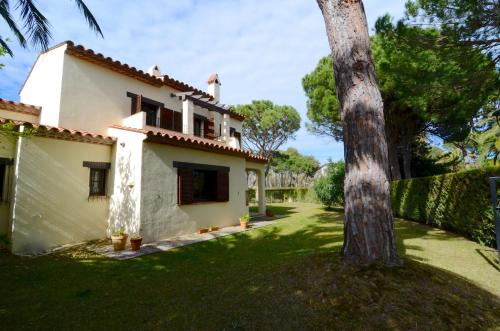 Kert, RACO DEL GOLF 12 in Pals