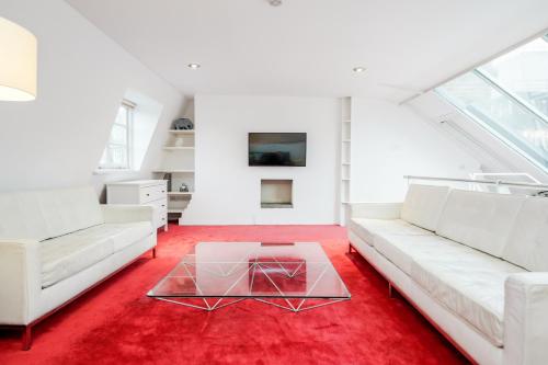 ? Cozy 2br Loft In Fitzrovia ?