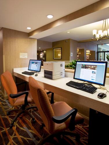 Holiday Inn Gaithersburg, an IHG Hotel