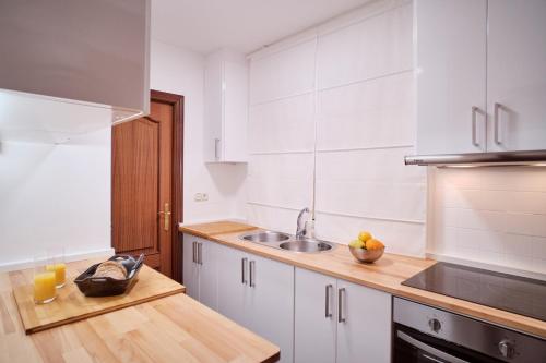  OH LA LiFE MONTERO RIOS in Santiago de Compostela