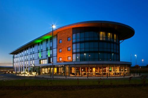 Holiday Inn Salisbury - Stonehenge, an IHG Hotel - Salisbury