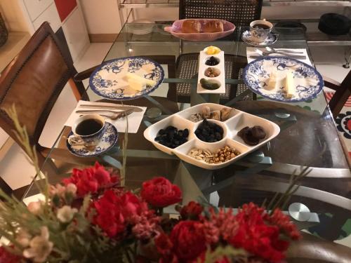 No 1 House By Valence - main image