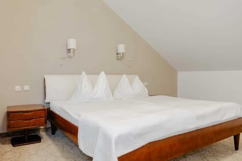 Hotel Hammer - image 6
