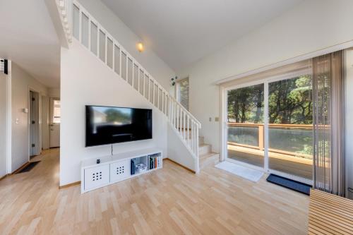 Coastal Dream - main image