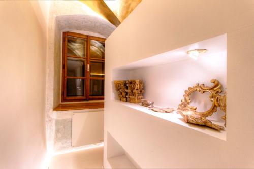 Chateau Třebešice - image 2