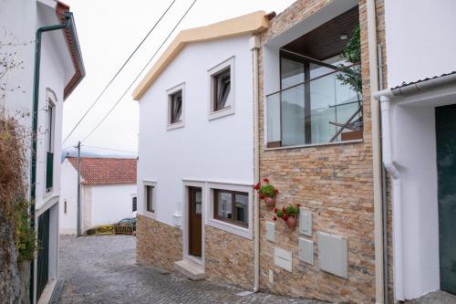  Eco Villa do Adro in Porto de Mós