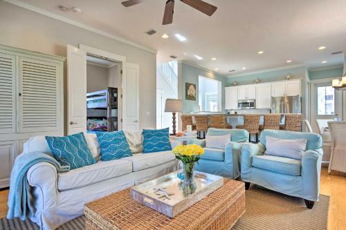 Upscale Gulf Retreat with Pool Access - half Mi to Beach - image 2