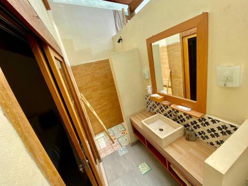 Deluxe Double Room - Tropical Bathroom without Private Pool image 2