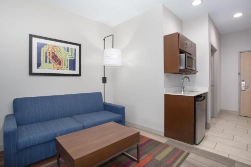 Holiday Inn Express Hotel & Suites Amarillo