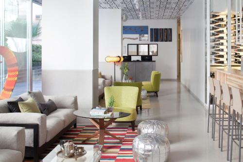 門德利大街酒店 Mendeli Street Hotel